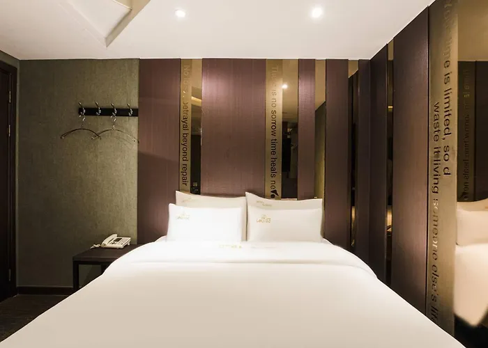 Louize * Seoul