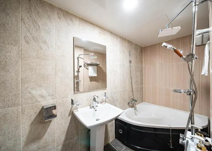 Hotel Louize *